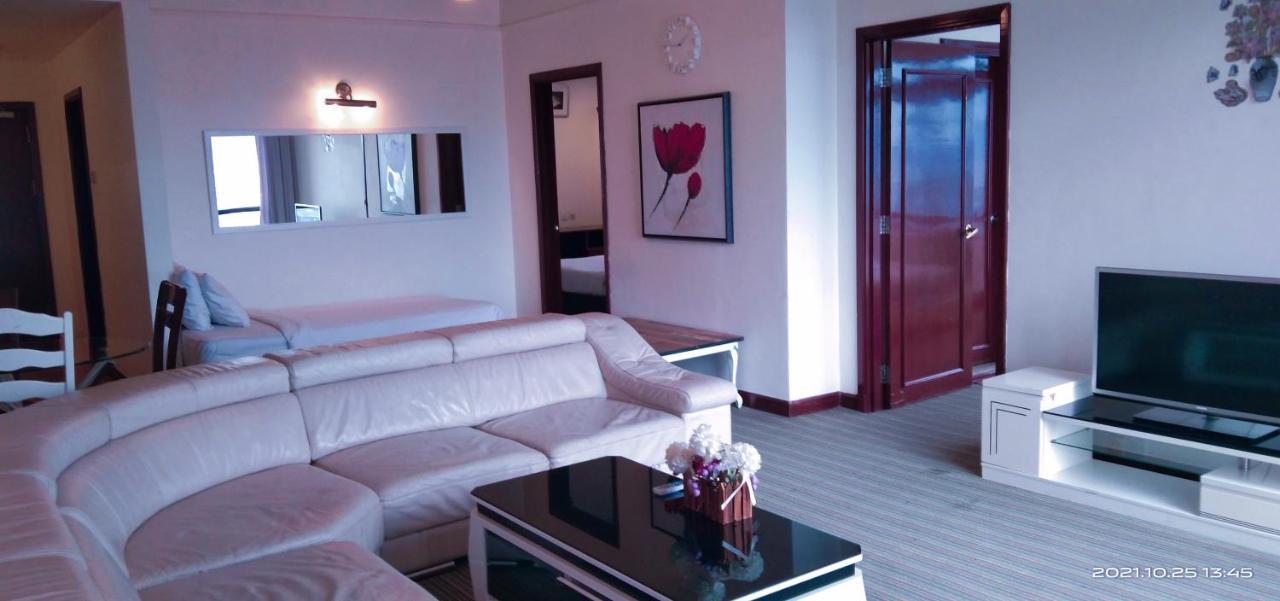 Victory Apartment Berjaya Times Square Kl Куала-Лумпур Екстер'єр фото