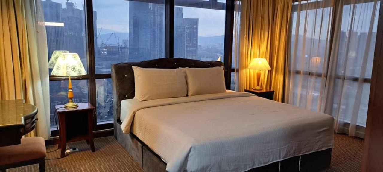 Victory Apartment Berjaya Times Square Kl Куала-Лумпур Екстер'єр фото