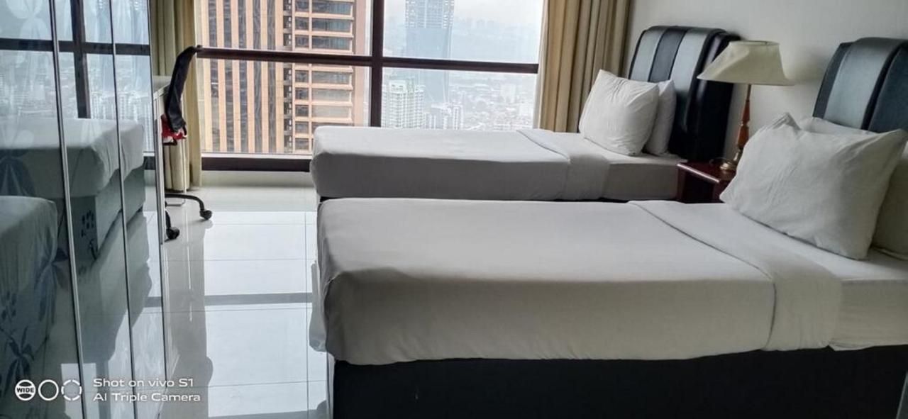 Victory Apartment Berjaya Times Square Kl Куала-Лумпур Екстер'єр фото